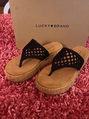 Lucky Brand Black Crochet Platform Thong Sandals with Cork-Look Sole